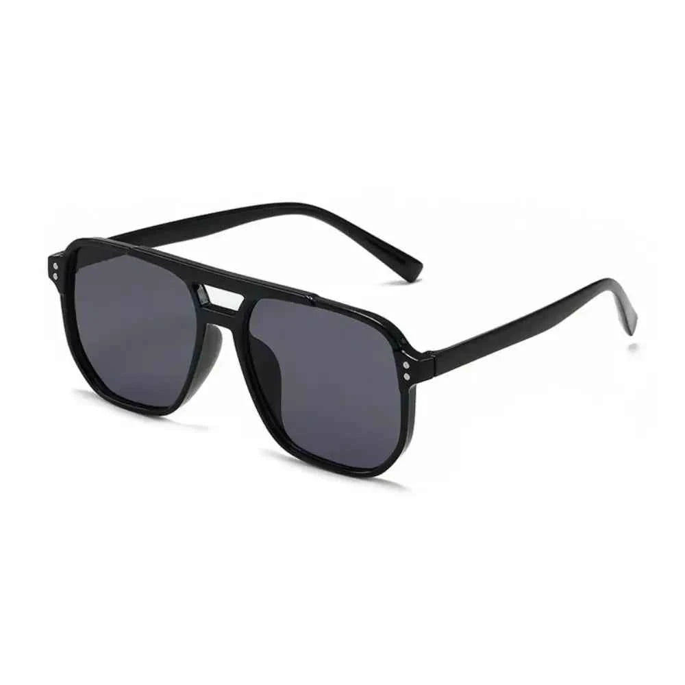 New Trendy Square Frame Sunglasses for Women Men Retro Anti-UV Sunglasses Black Shades Glasses Punk Eyewear Beach Eye Protection