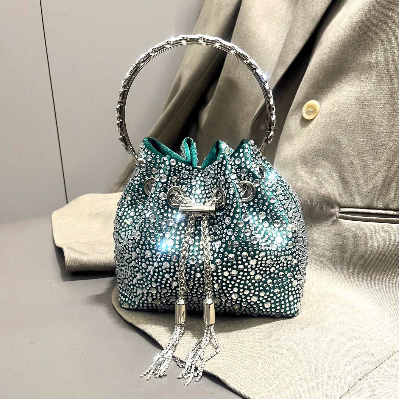 Seea3ee0f4ac845f99ce13e81cf2063b0s