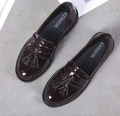 Zapatos de mujer, zapatos de niña, estilo de moda, color negro, con estilo de moda británico
