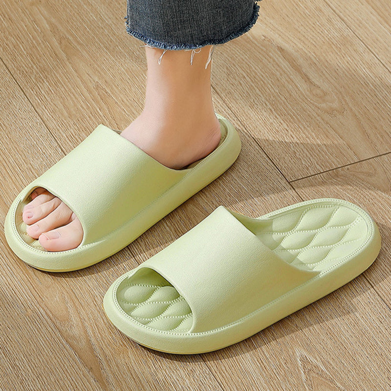Zapatillas suaves de verano para el suelo del baño para mujeres y hombres