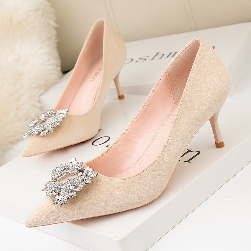 Zapatos de tacón de aguja de moda para mujer con puntera en punta