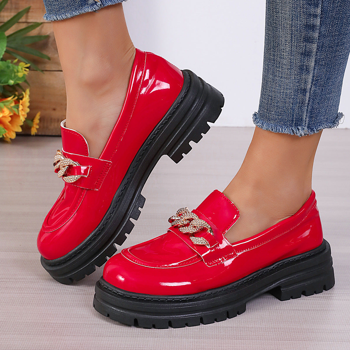 Zapatos de cuero de estilo británico casual retro para mujer