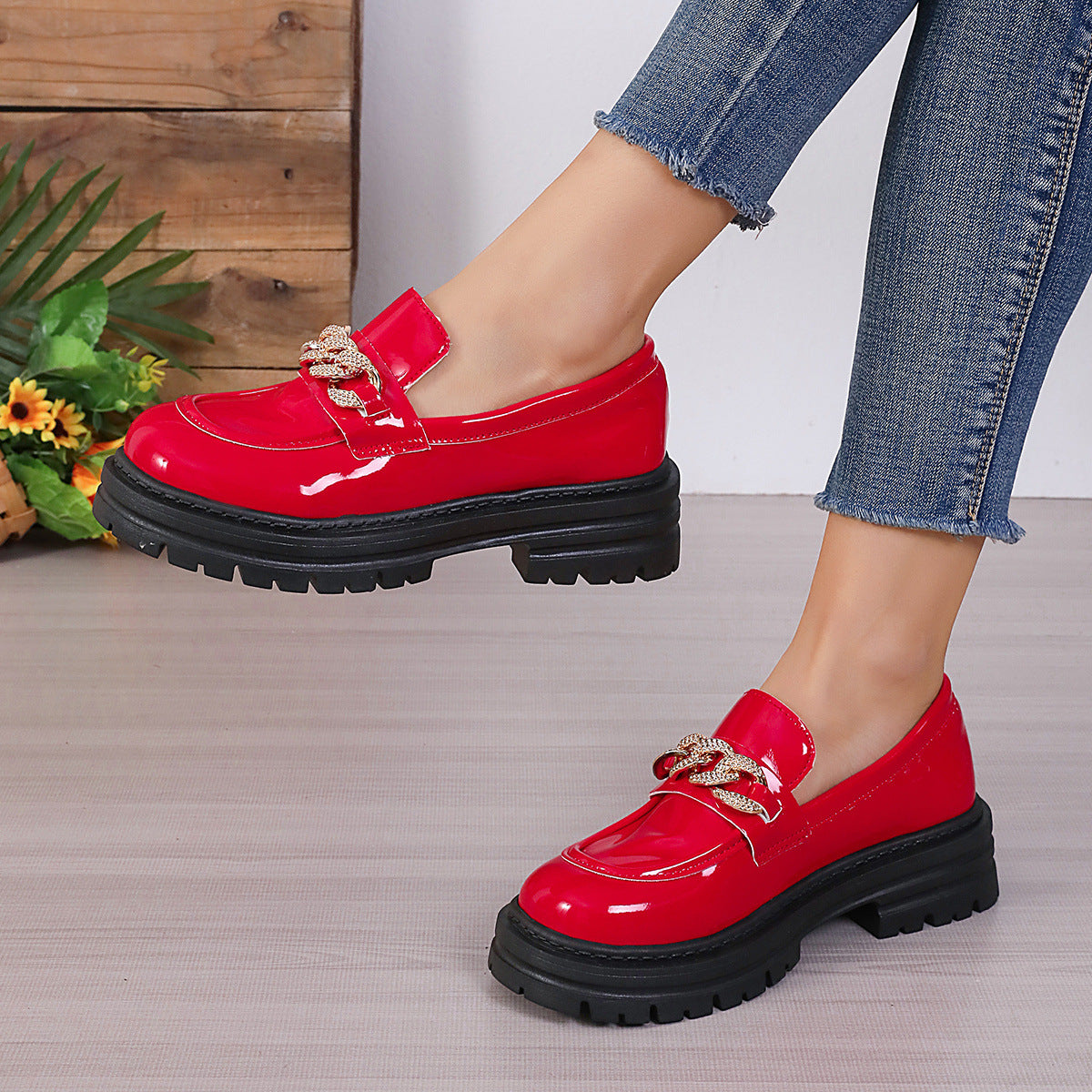 Zapatos de cuero de estilo británico casual retro para mujer
