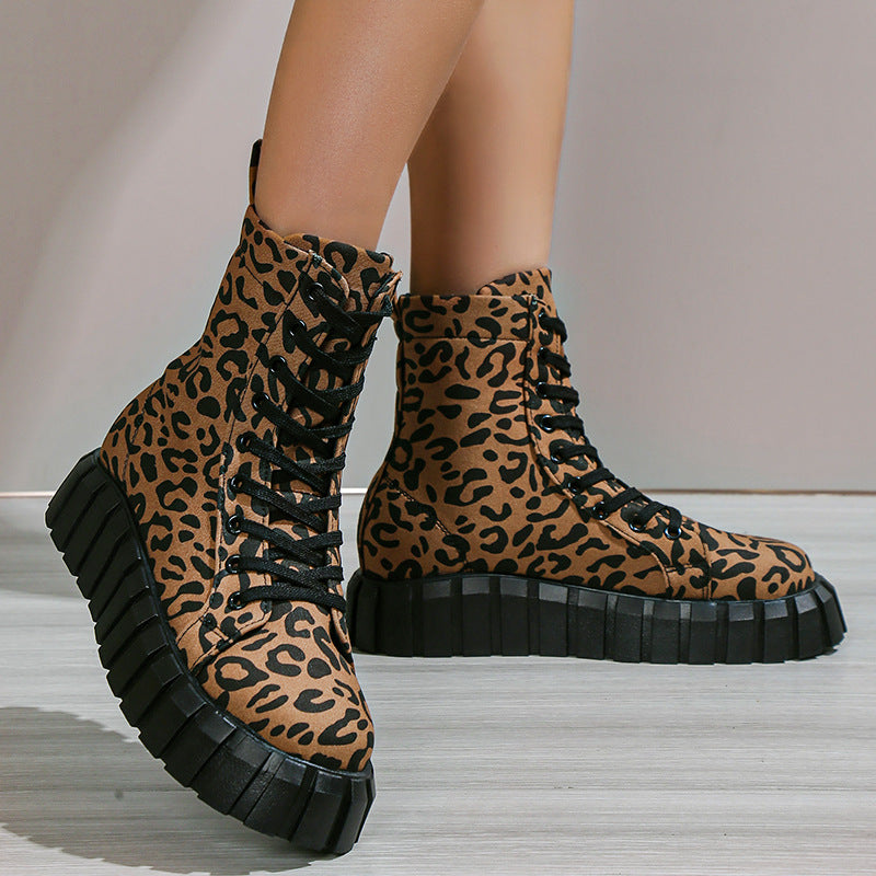 Botas de plataforma de mujer con estampado de leopardo