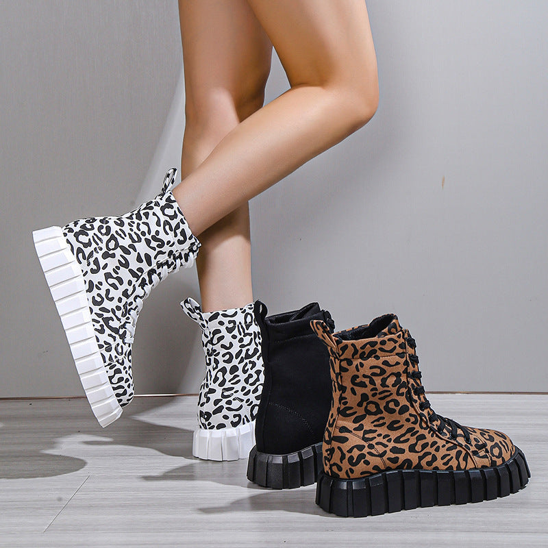 Botas de plataforma de mujer con estampado de leopardo