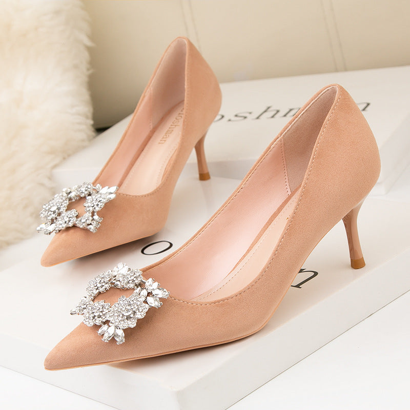 Zapatos de tacón de aguja de moda para mujer con puntera en punta