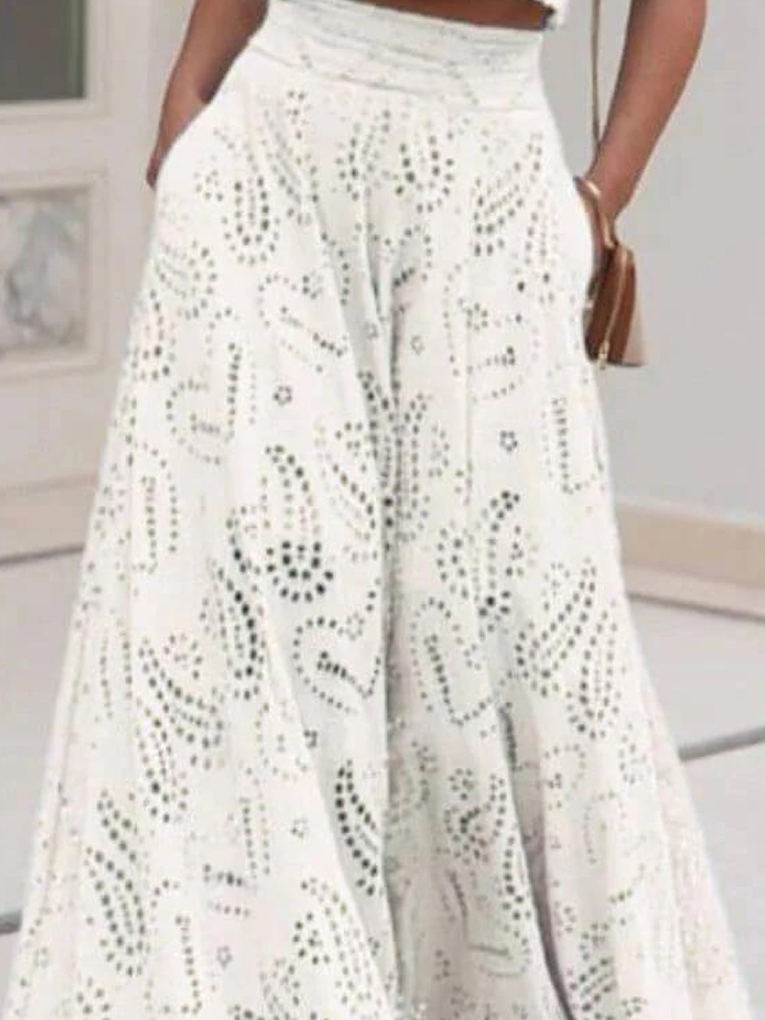 988a0ae994fb47f6a3f8f90012466cb0-goods