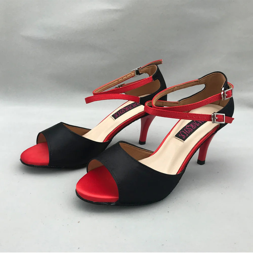 H136cf3e6a6b94a599c725de4ea7293abF