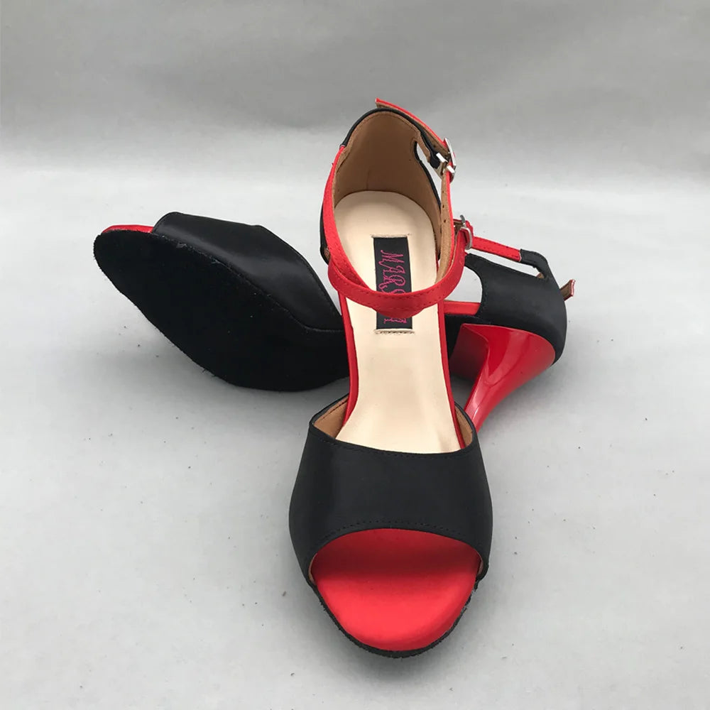 H2cb5e2e1fb0e4f74b08ea44509366d223