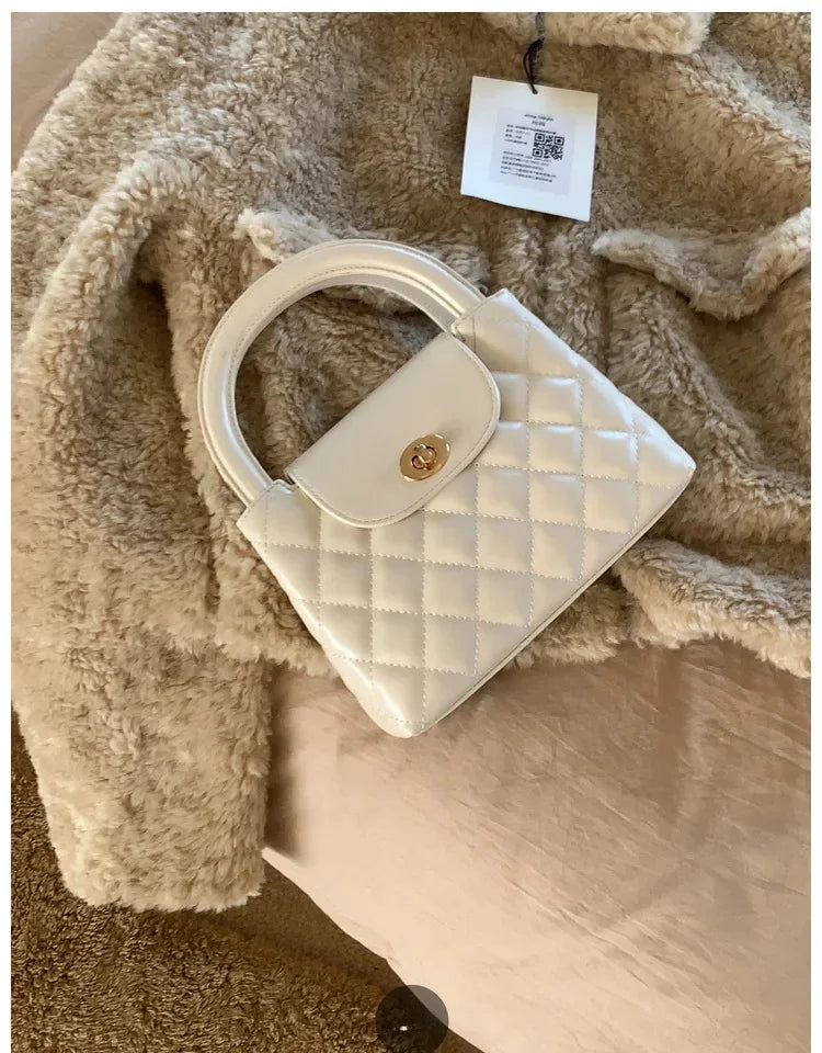 S0e811415e24241bc9bd81ad7caee66efM