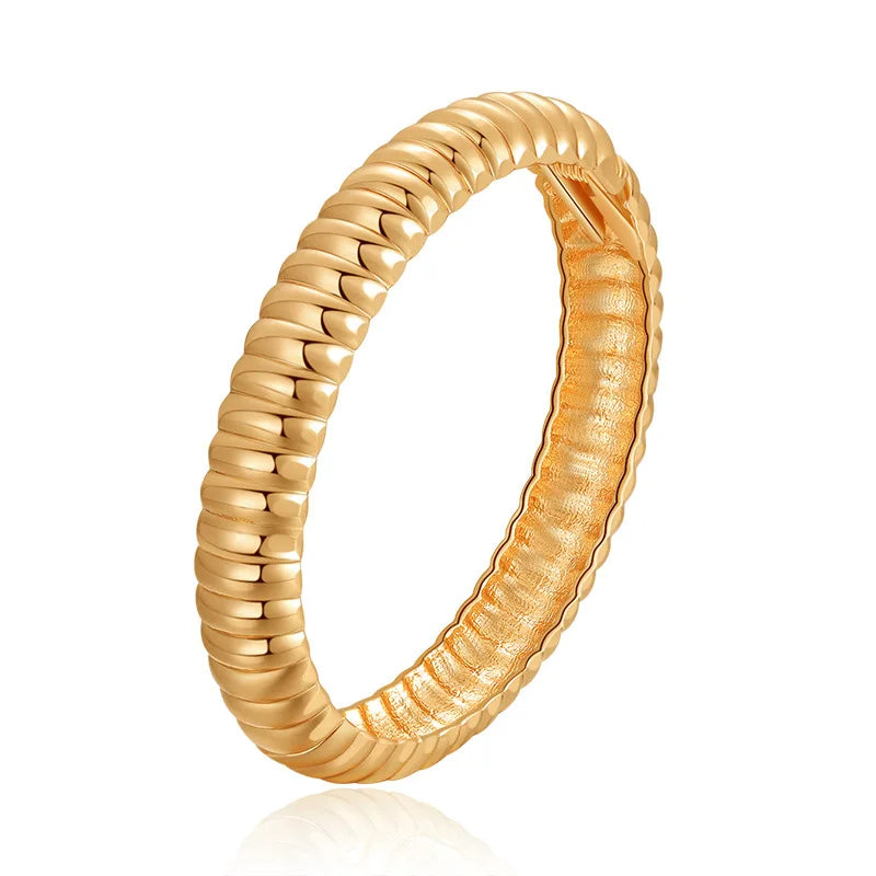 S44f2ca478e2a44e39d921dd7abff7b011