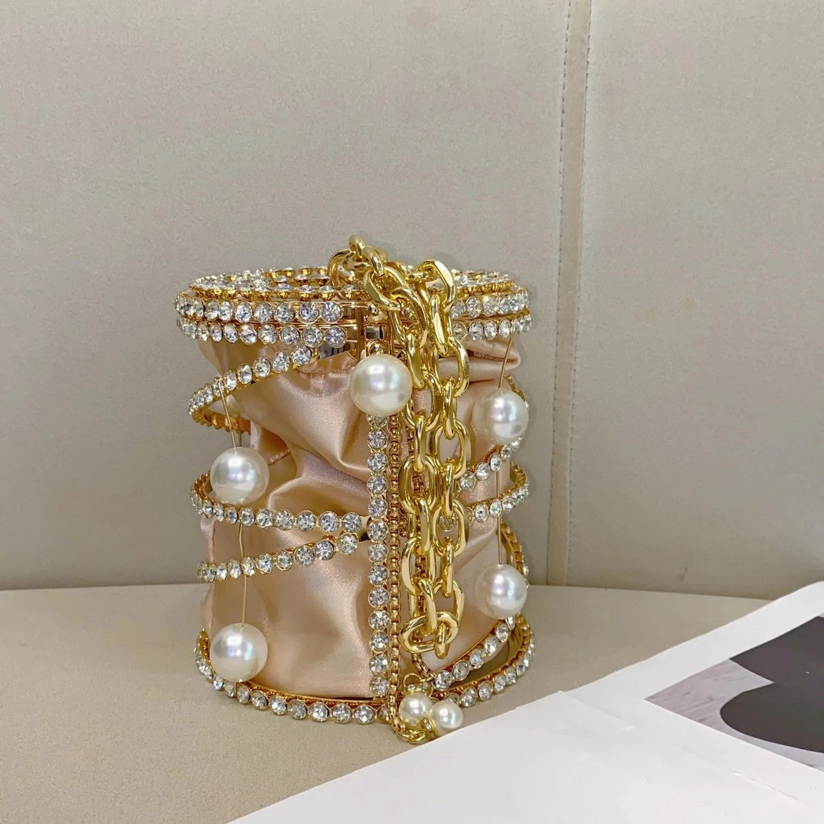 S568402205015426f93a038d68182e689J