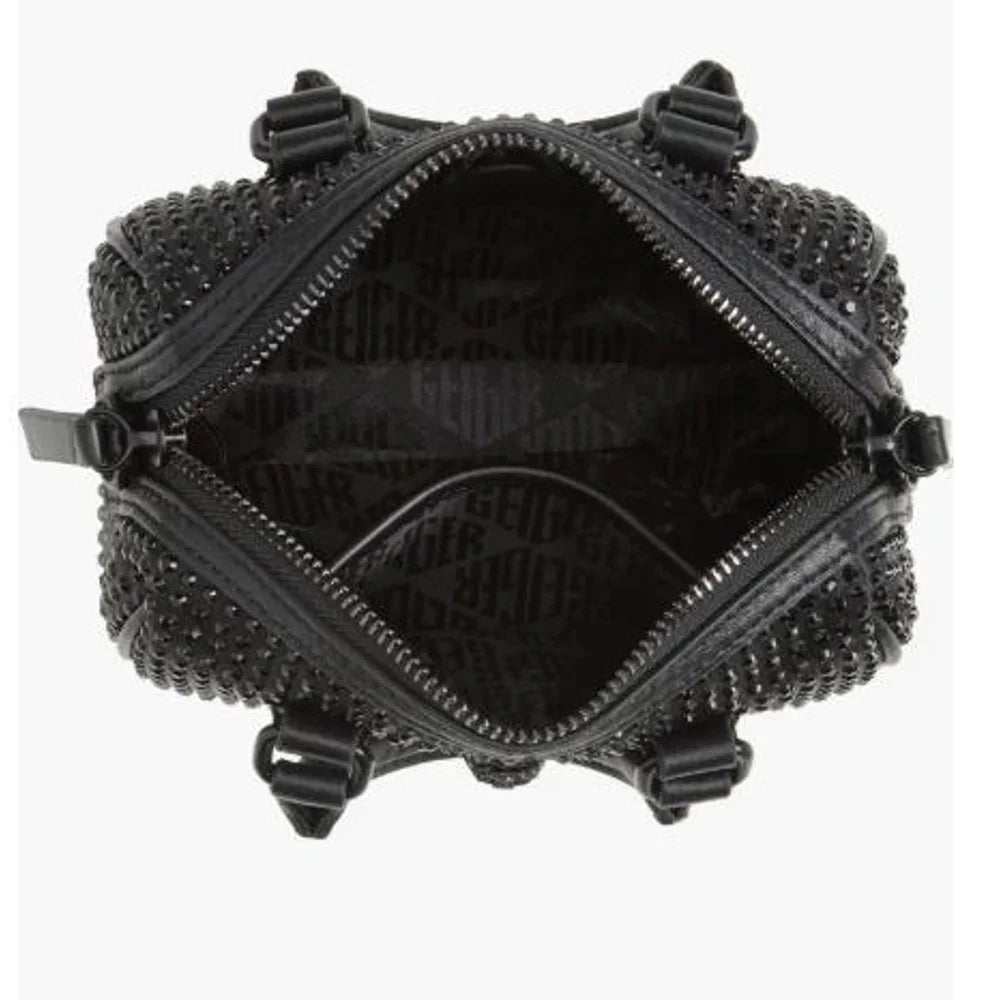 S63e49c9f069a4c64a54665df0bb5eee1b