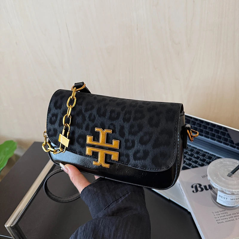 S745f6a87bc244599ad37a640f132bf8bt