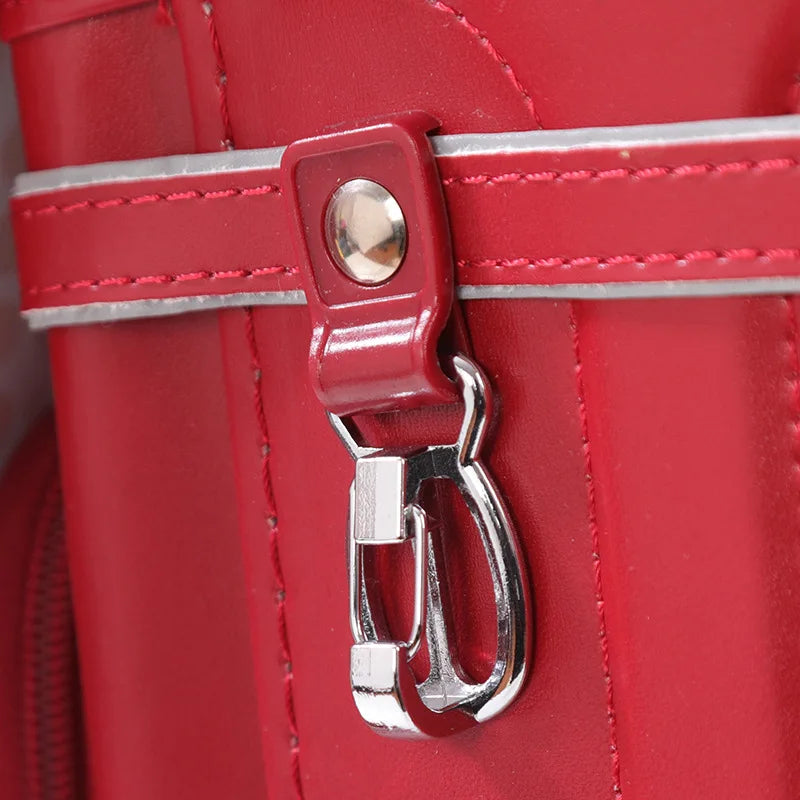 S9202e9d3a7094e22a4422582a5435171m