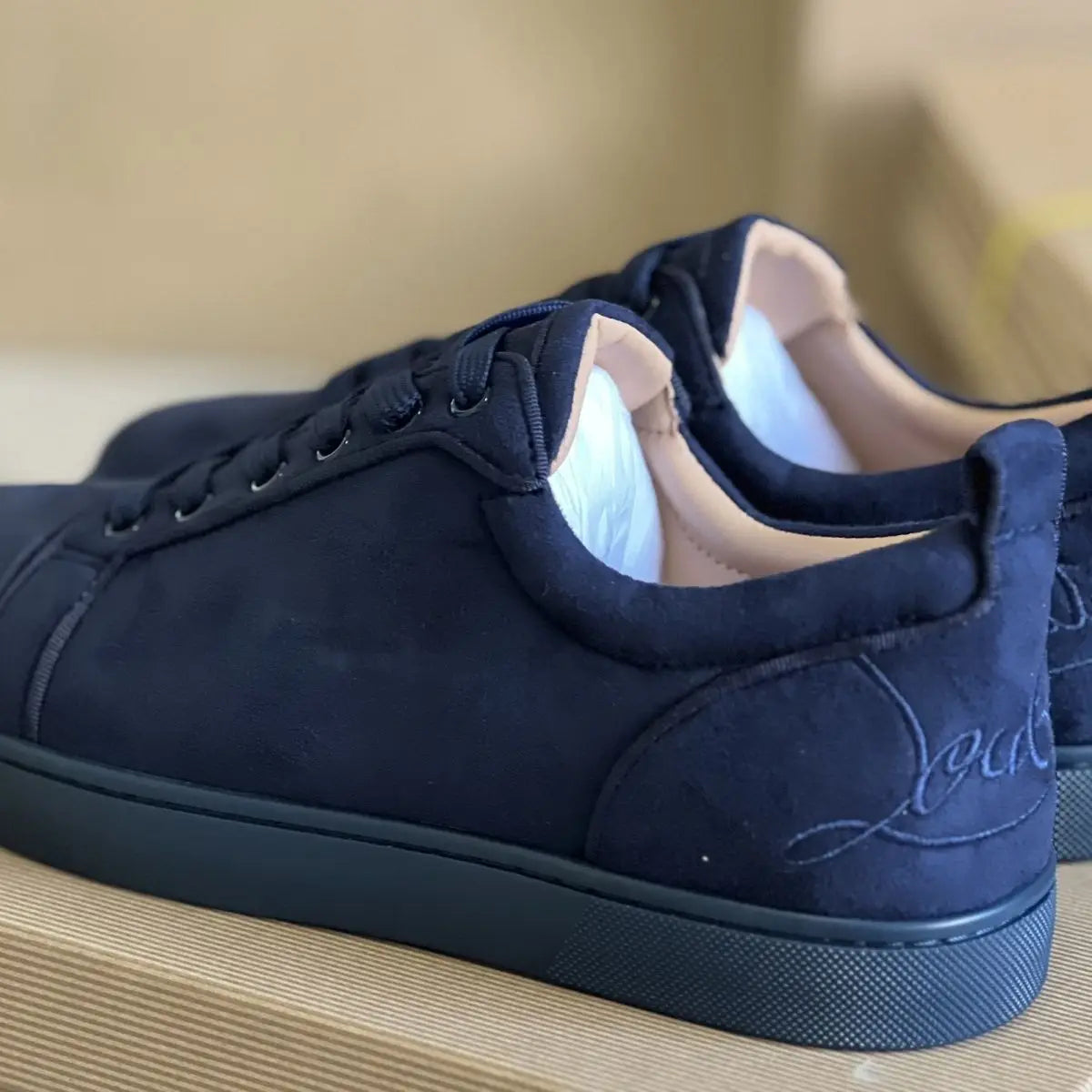 S98785562eb93455c8e97433c660a3eeaw