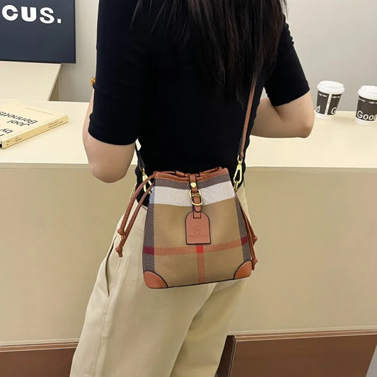 S9897bc29dbd241aa862cbf5c6e146e1bR