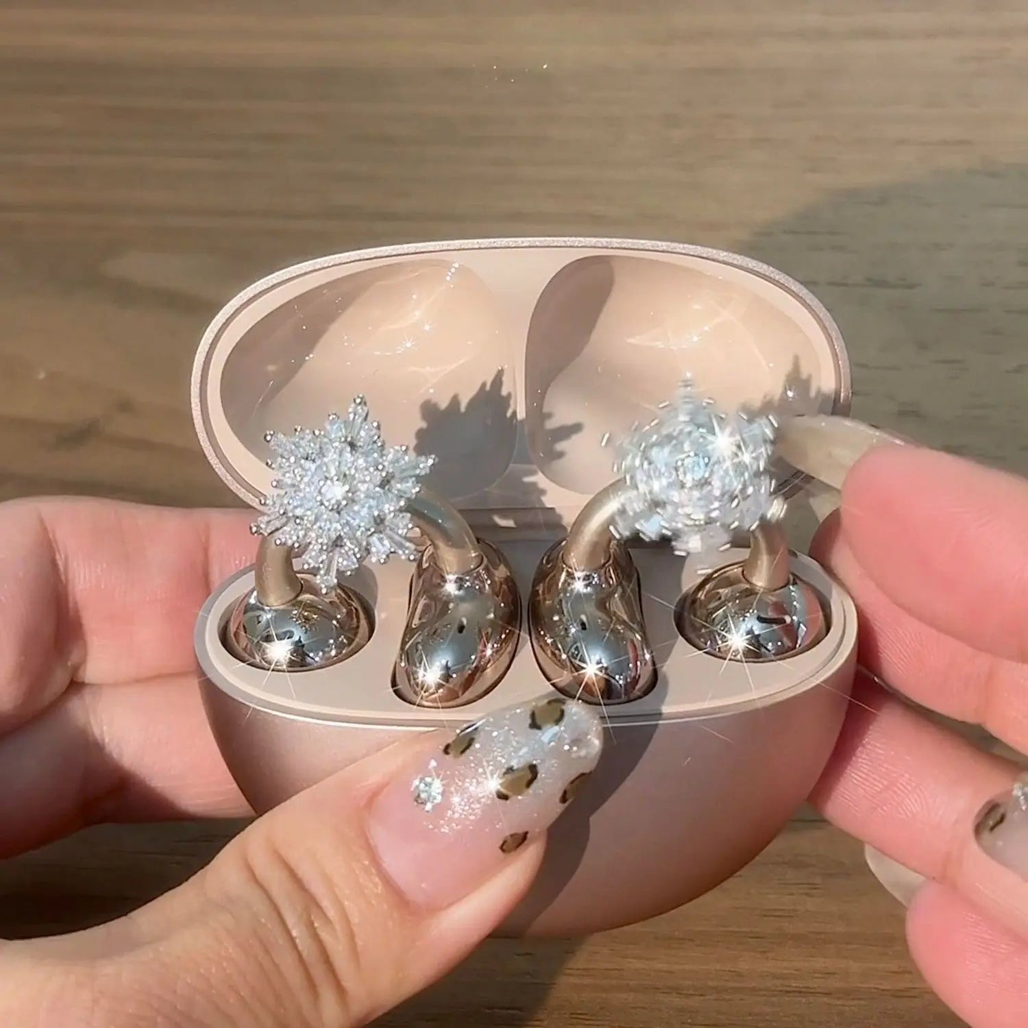 Sb318f0b8cbe84b91b14bde09a448d126T