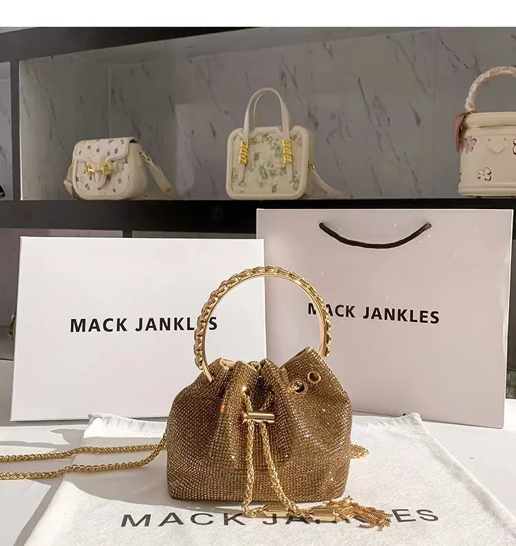 Sbb641e022e0c4f9c8a7c7f4f3ce65724f