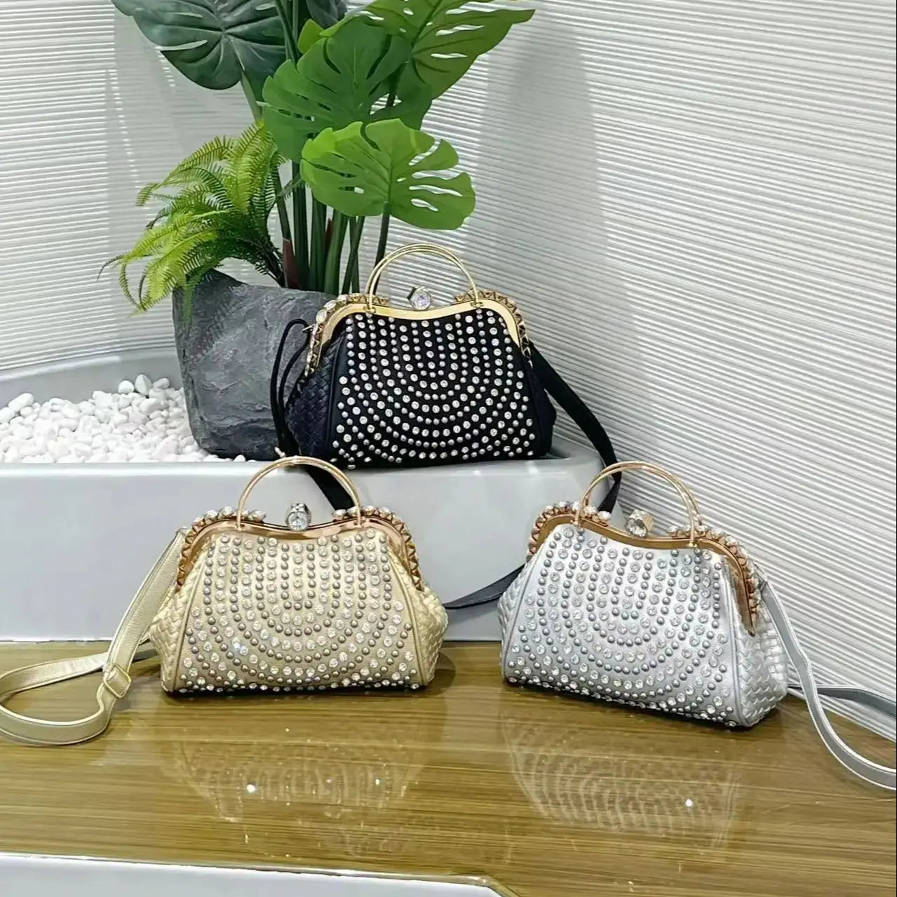 Sbd8e017029814d0e9a86fd599368e9d2i