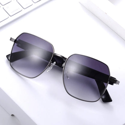 Sc0aecf4092d34786bd80a3b1ff3912a8U
