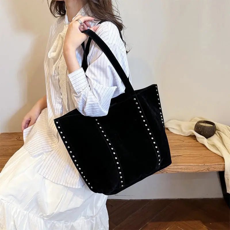 Sc71390979625459caf230db21dccb5e2m