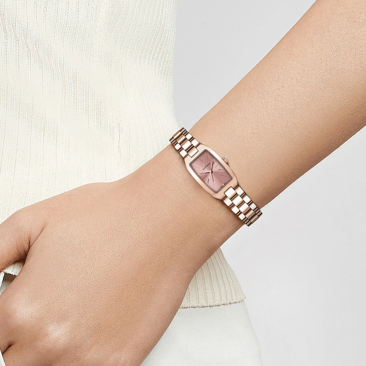 Sc89073e28cee400fb10bb21fff779668A