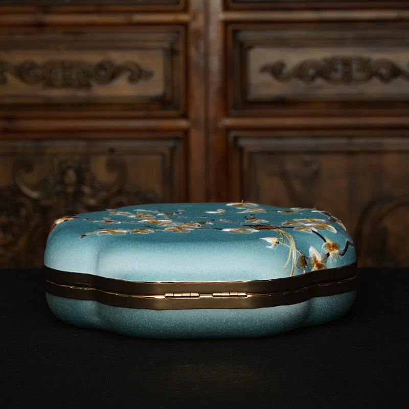 Sd23e37ff985242a2adf8930889bf43fdV