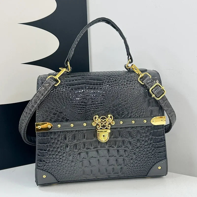 Sd769a3d005604adb947a858b41432daez