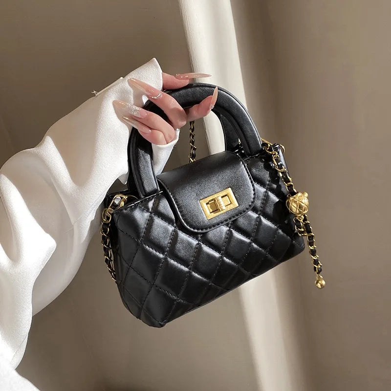 Sd989278a7d5b4c5f99492b3f6724b98au