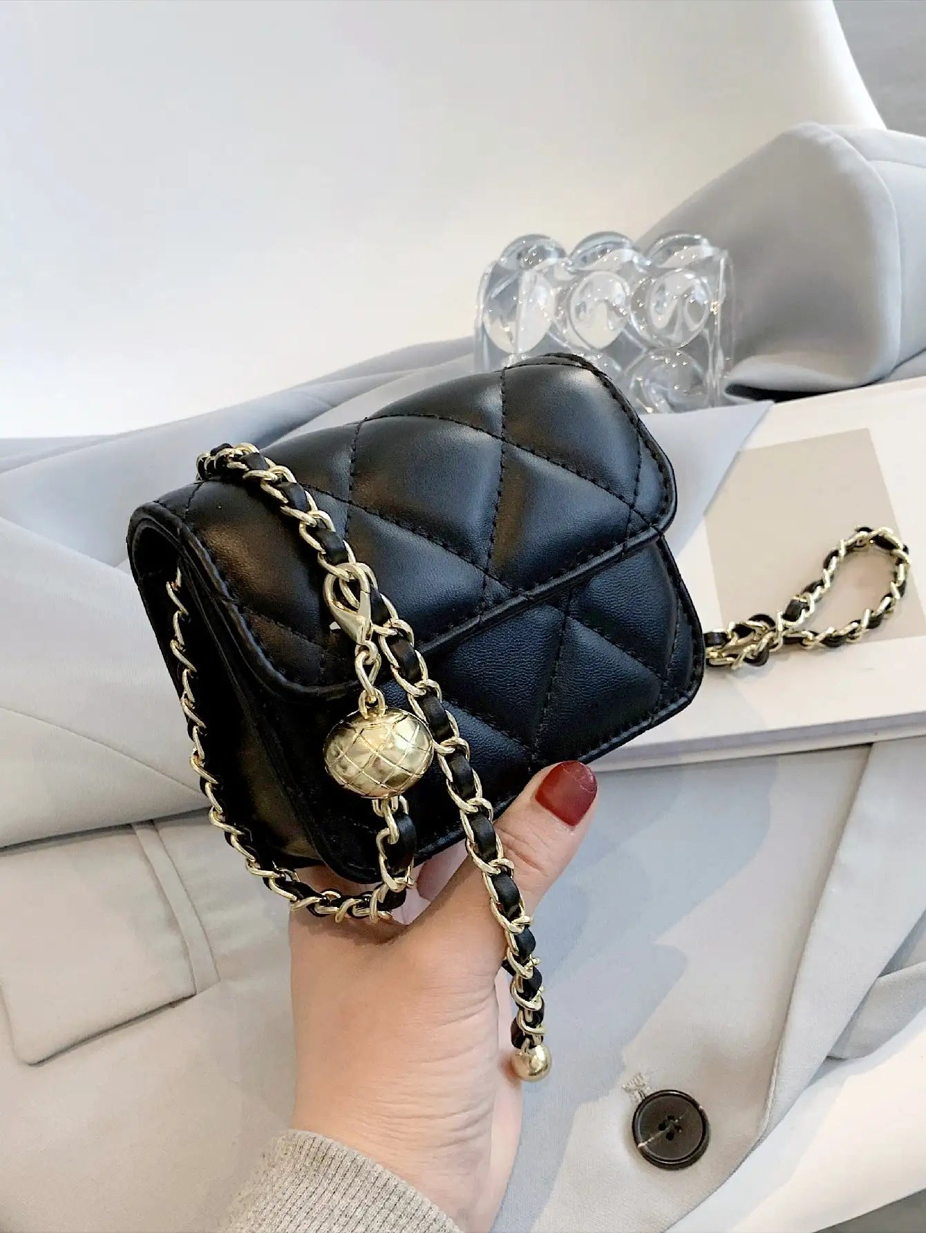 Sdc5ef4ac3a2245c8b1d9dc0811613d94R