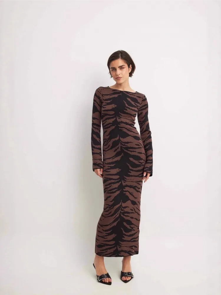 Se8bd8885be5c42df8758341654d56c41h