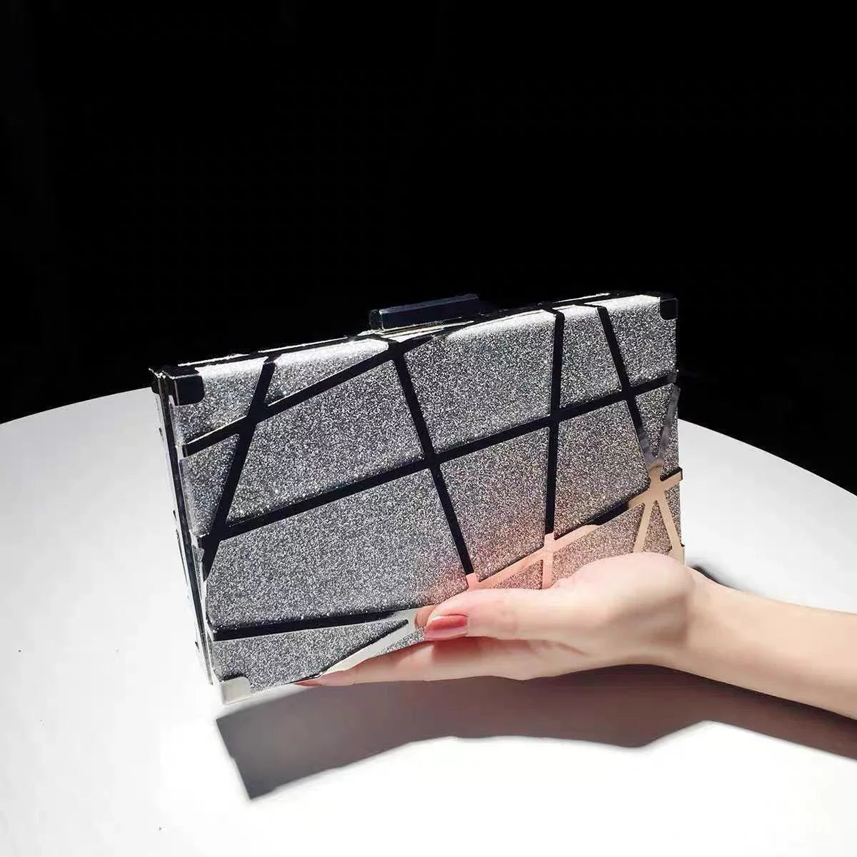 Seb8b8fe901a343789baa19f2cac18a2dr