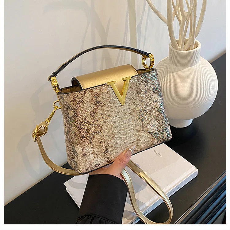 Sf45ed60bec3f4616bafeece0e139d8e2k