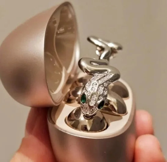 Sfa8a0a3b7e564fd18778b81e1eab63a5O