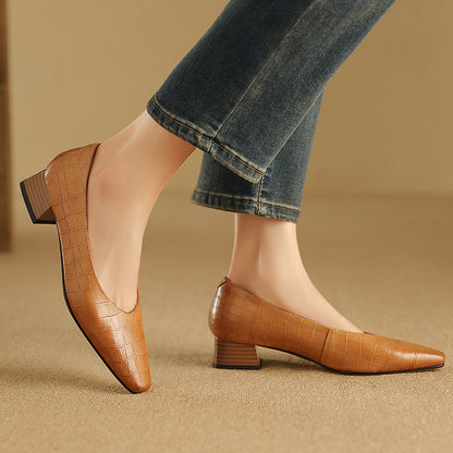 Zapatos de mujer de tacón bajo grueso con punta afilada