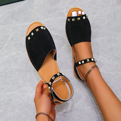 Sandalias con remaches, zapatos de verano de boca de pescado para mujer, sandalias planas de playa
