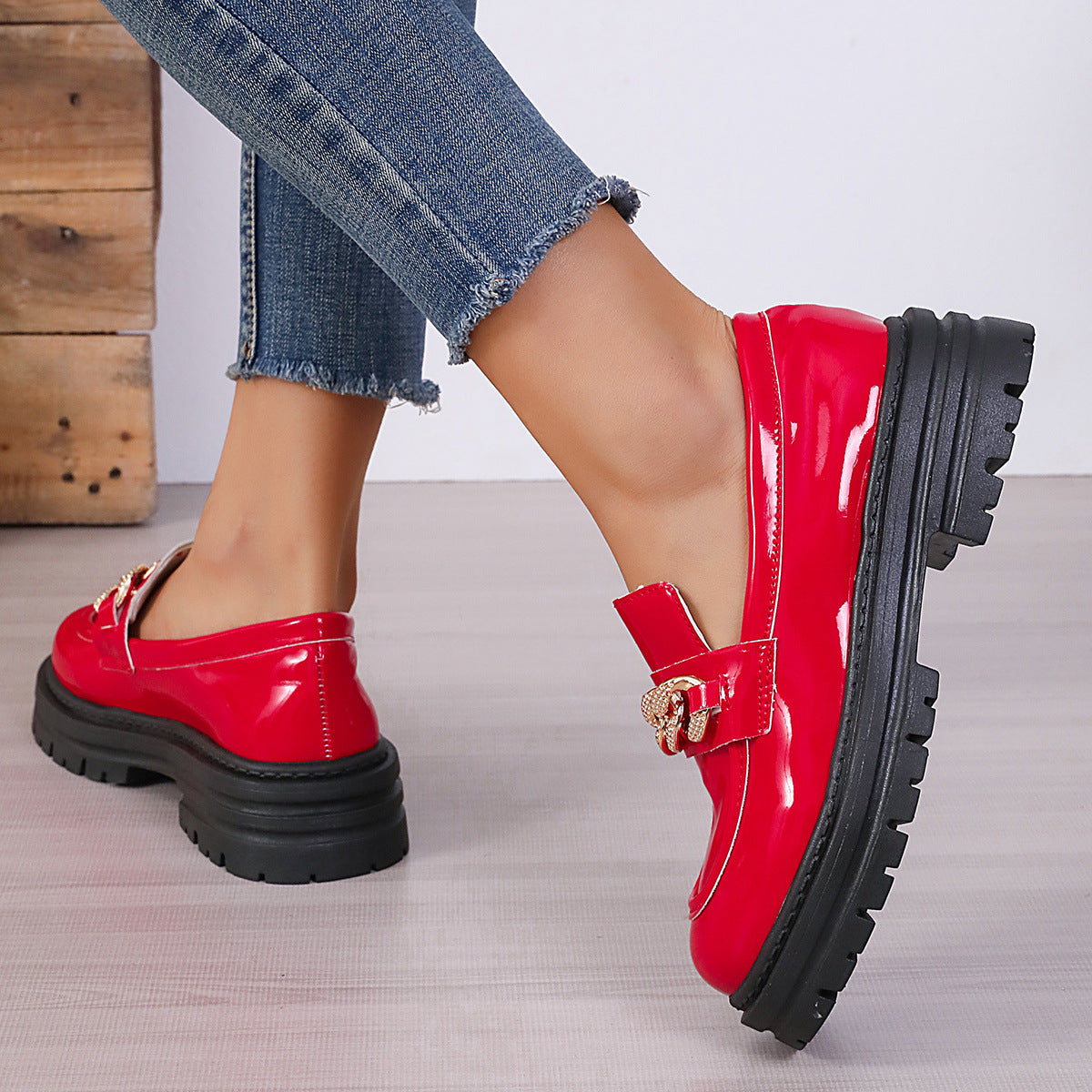 Zapatos de cuero de estilo británico casual retro para mujer