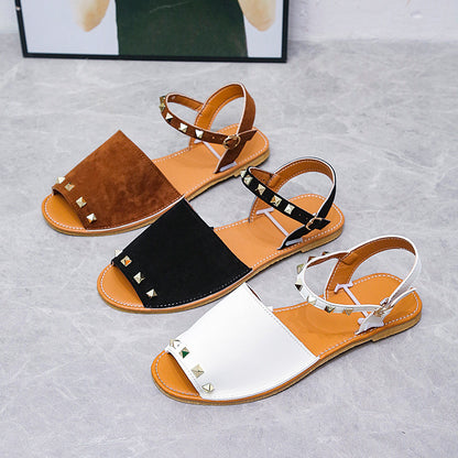 Sandalias con remaches, zapatos de verano de boca de pescado para mujer, sandalias planas de playa